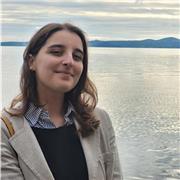 Disponibile per aiuto compiti a bambin3 e ragazz3!